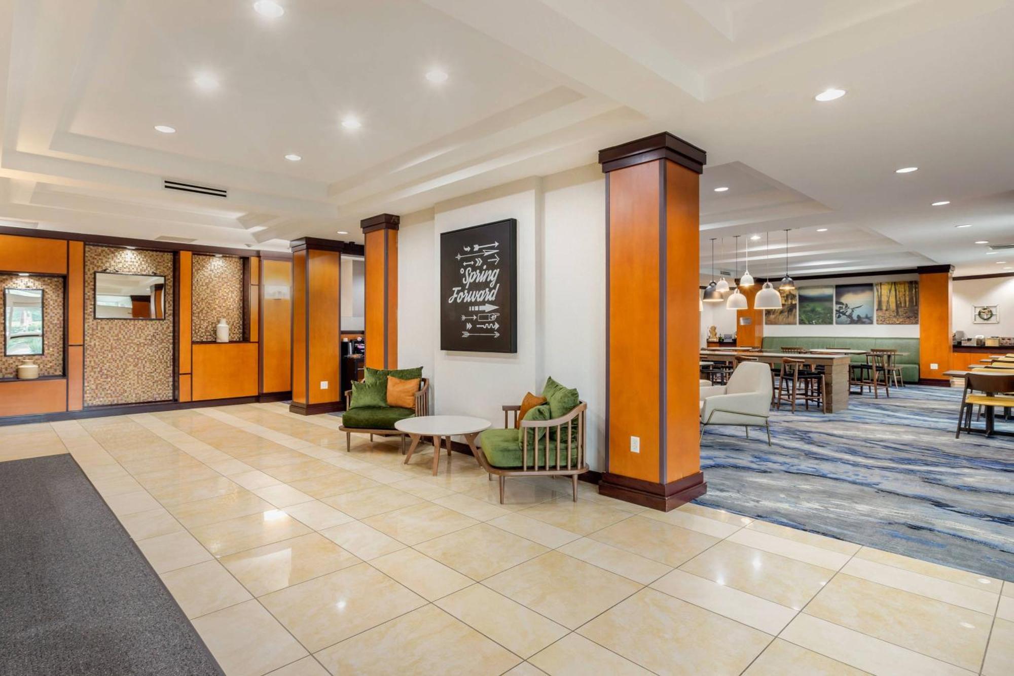 Fairfield Inn & Suites By Marriott Houston Конро Экстерьер фото