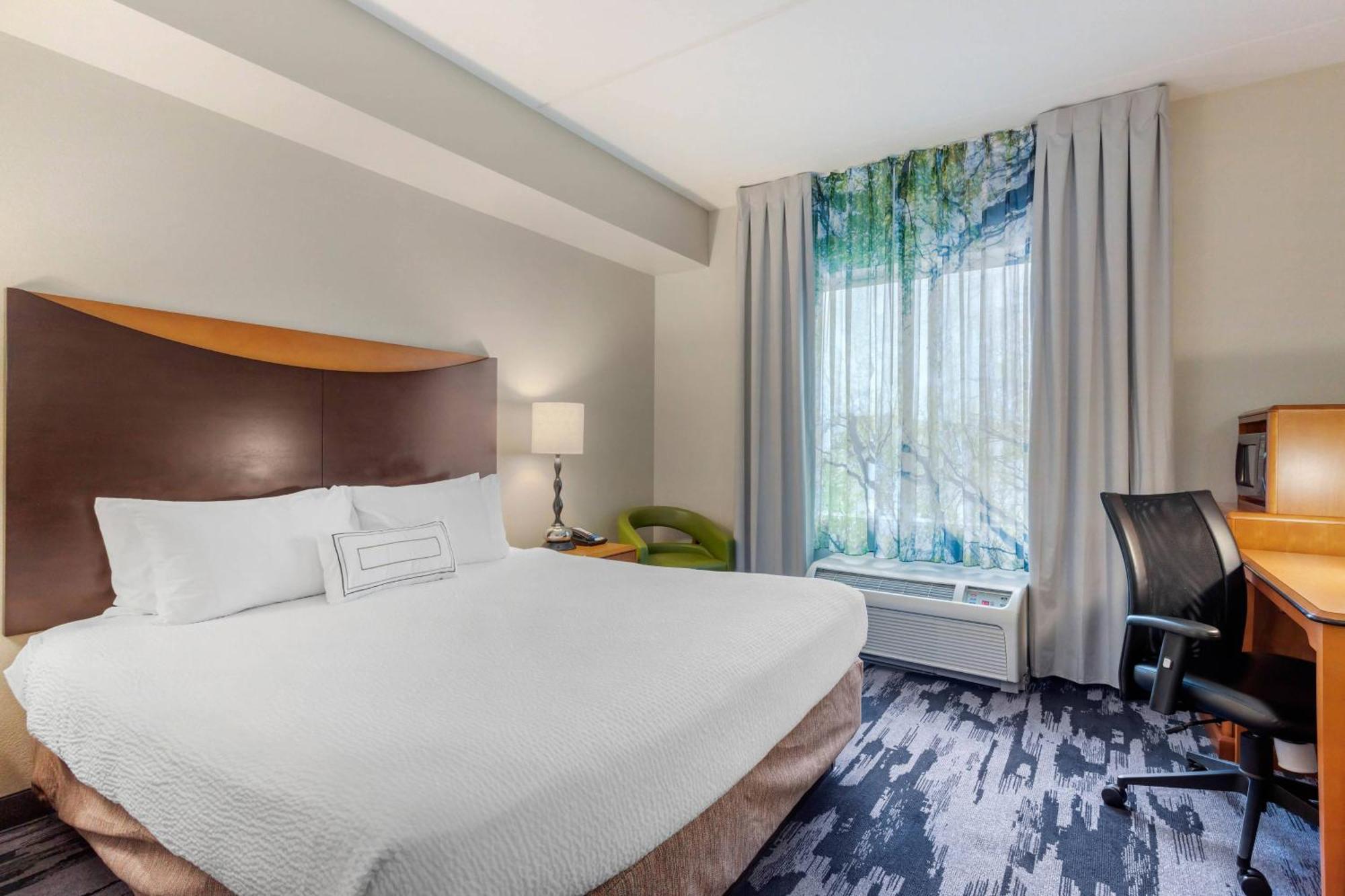Fairfield Inn & Suites By Marriott Houston Конро Экстерьер фото