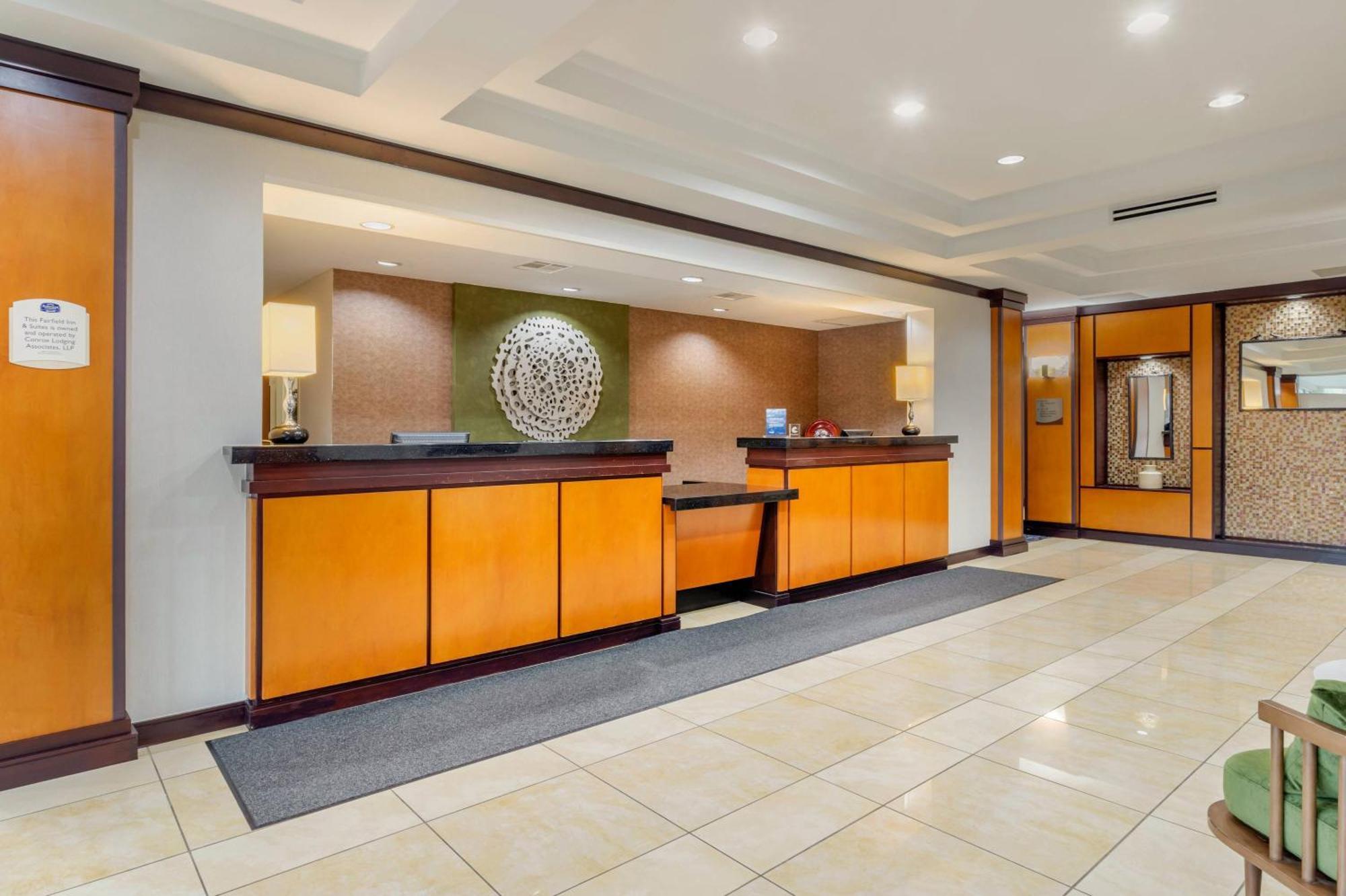 Fairfield Inn & Suites By Marriott Houston Конро Экстерьер фото