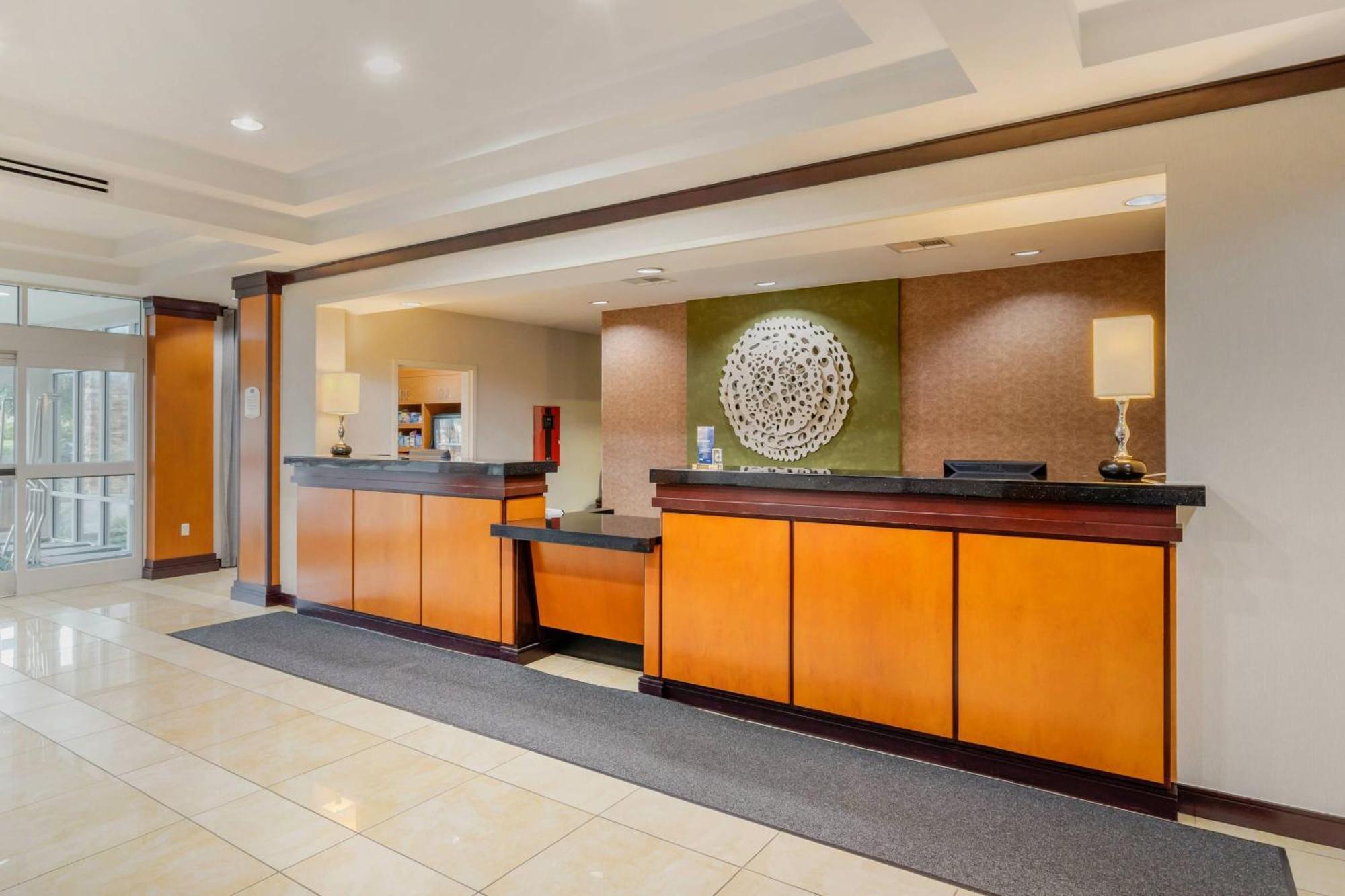 Fairfield Inn & Suites By Marriott Houston Конро Экстерьер фото