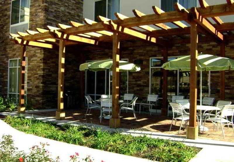Fairfield Inn & Suites By Marriott Houston Конро Ресторан фото